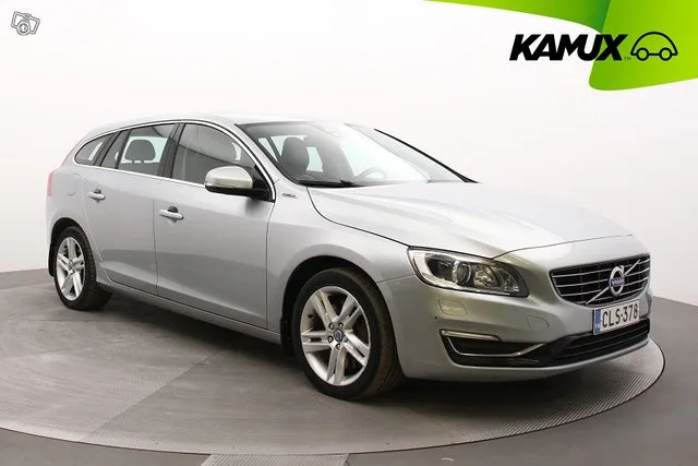 Volvo V60 D6 AWD Summum plug in hybrid aut / Navi / Digimitt Image 1