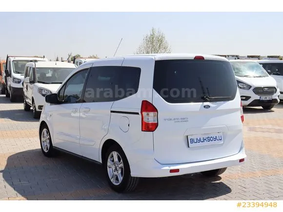 Ford Tourneo Courier 1.5 TDCi Delux Image 3