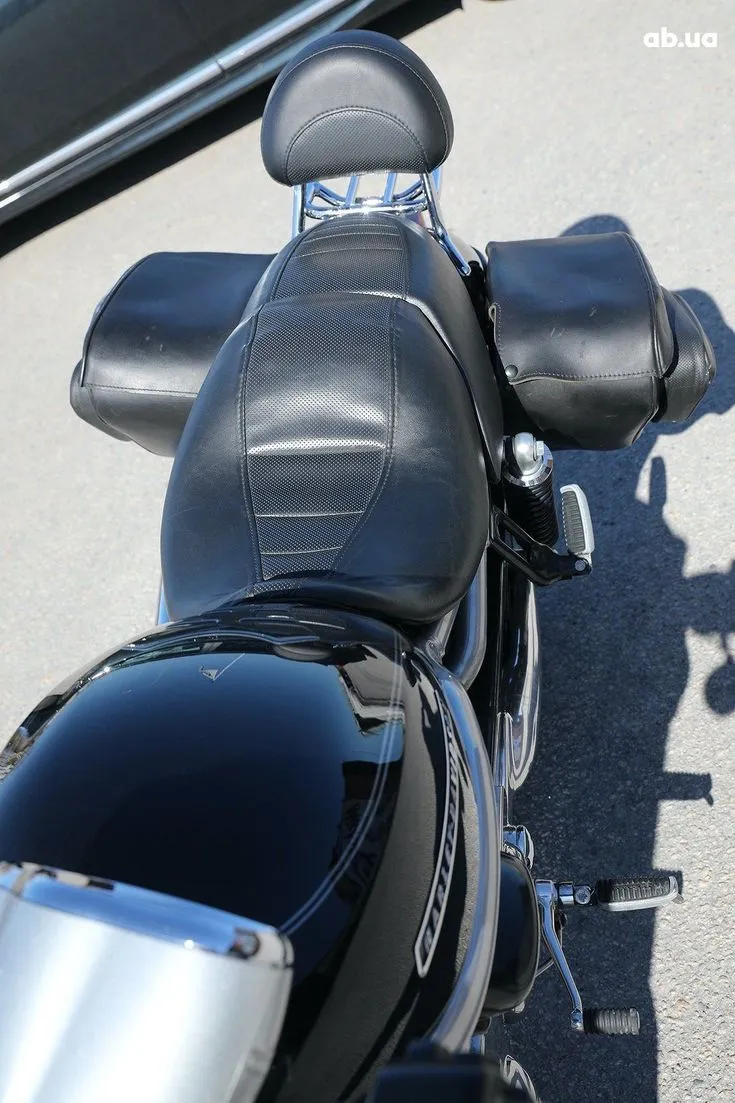 Harley-Davidson V-Rod Image 7